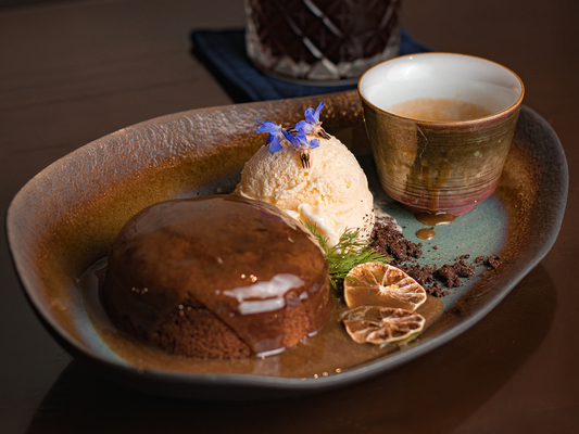 Pastel de Caramelo con Nieve